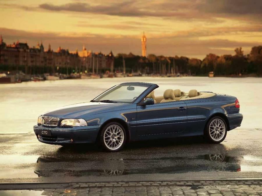  Volvo C70 Convertible 1998 года  (фото 2 из 33)